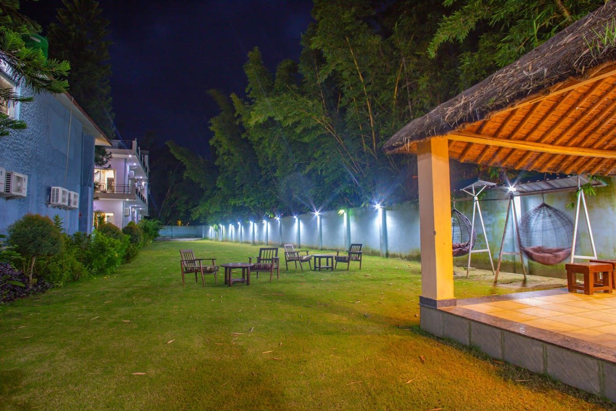 Wildlife Stayz by Corbett Treet - Dining & Amenities - Gola Holidays